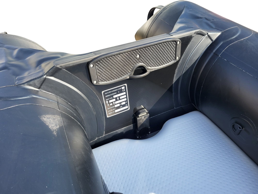 450 BLACK EDITION KAYAK BOAT